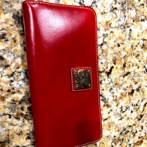 DOONEY AND BOURKE WALLET